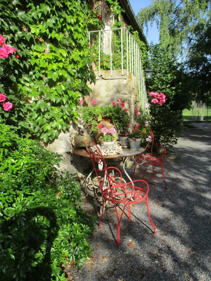 Domaine Du Moulin De L'Etang Acomodação com café da manhã Châtillon-sur-Marne Exterior foto